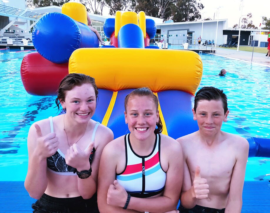 Aquatron Outdoor Pool Inflatable - TUES 9 JAN