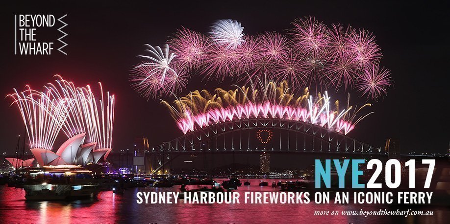 NYE 2017 Sydney Harbour of Lights, 9pm and Midnight Fireworks: Departing Circular Quay